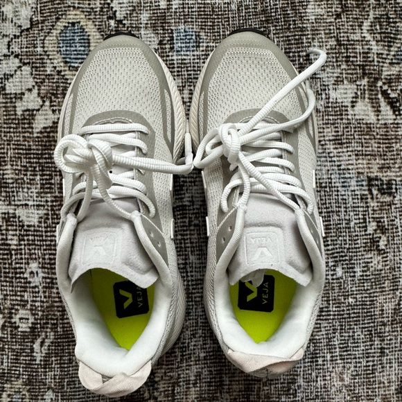 NEW Veja Impala Jacquard Sneaker Natural/Black - Picture 8 of 9